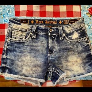 Rock revival size 28 shorts